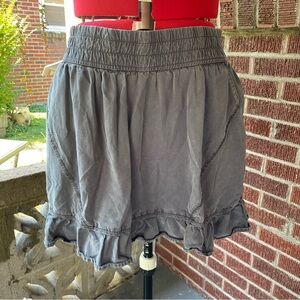 Athleta Women's Gray Ruffled Active Cargo Tennis Skirt - size L